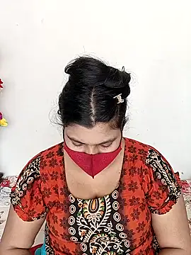 Hot-Angel  online show from 02-11-26, 07:52