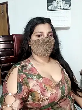 Snapshot of Hot-Angel_ chatting on 05-17-26, 07:47 Hot-Angel online show from 05-17-26, 07:47