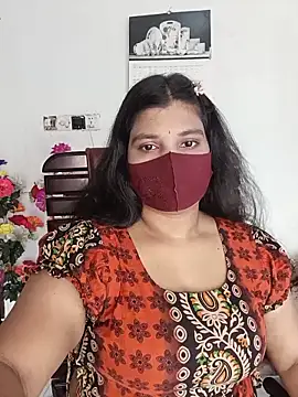 Snapshot of Hot-Angel_ chatting on 05-18-26, 05:56 Hot-Angel online show from 05-18-26, 05:56