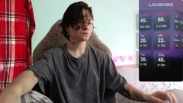 esajukyy online show from 10-18-25, 08:16