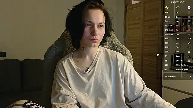 esajukyy online show from 02-24-26, 03:24