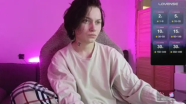 esajukyy online show from 01-10-26, 03:29