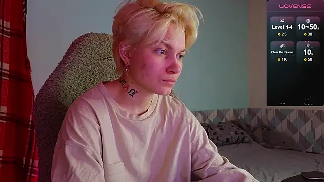 esajukyy online show from 02-25-25, 03:31