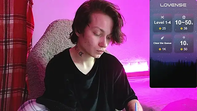 esajukyy online show from 11-11-25, 01:39