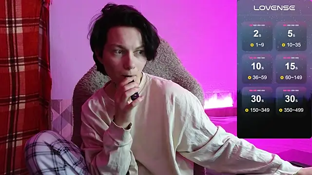 esajukyy online show from 11-19-25, 10:26