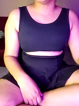 Olivia3 online show from 10-21-25, 08:19