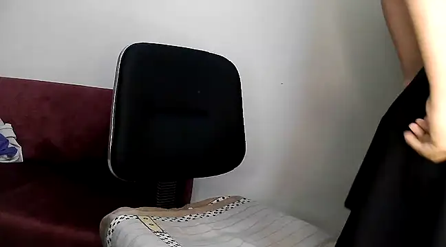 Olivia3 online show from 03-22-25, 09:42