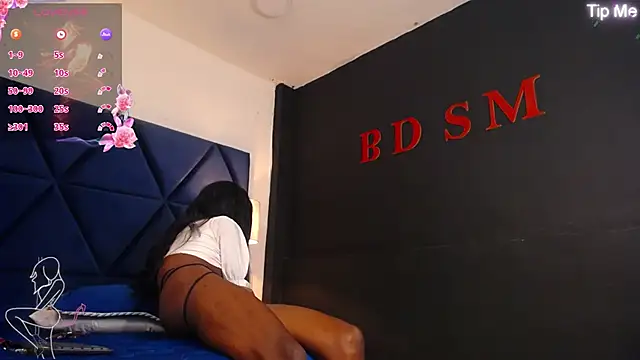 Snapshot of Elektra_Abundance_ chatting on 02-08-25, 03:08 Elektra Abundance online show from 02-08-25, 03:08