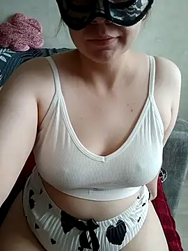 Miranda Nancy online show from 09-22-25, 08:31