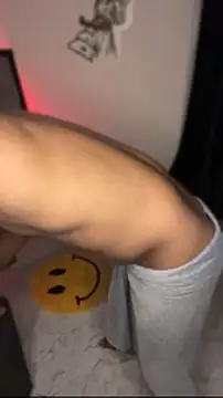 Snapshot of nick__yy chatting on 06-14-26, 06:53 nick yy online show from 06-14-26, 06:53