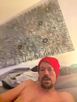 Snapshot of zenzero87 chatting on 10-24-25, 12:09 zenzero87 online show from 10-24-25, 12:09