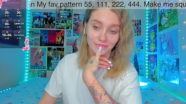 AliceMilman online show from 12-17-24, 02:22