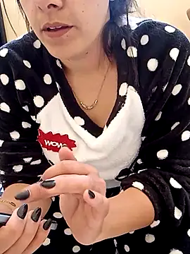 Snapshot of ShadiaStar chatting on 11-28-25, 11:21 ShadiaStar online show from 11-28-25, 11:21