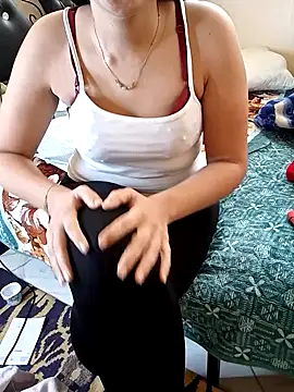 Snapshot of ShadiaStar chatting on 01-13-26, 11:14 ShadiaStar online show from 01-13-26, 11:14