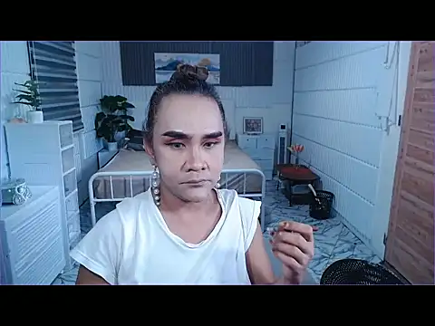 MS SexCumEducation TS online show from 10-11-25, 07:31