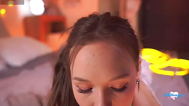 Snapshot of Bllowjoyy chatting on 12-01-25, 07:20 Bllowjoyy online show from 12-01-25, 07:20