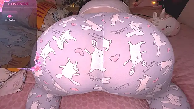 alex dreams online show from 02-10-26, 05:23