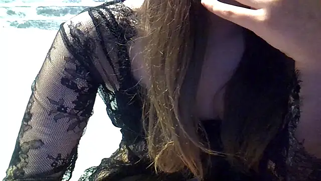 Aleniia10 online show from 11-21-25, 09:47