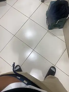 Lahcene online show from 11-23-25, 08:19