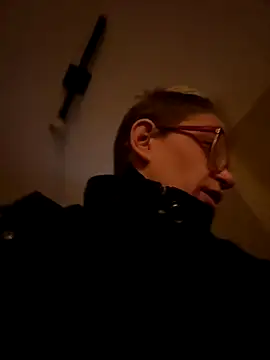 Stonermama666420 online show from 12-21-25, 03:47