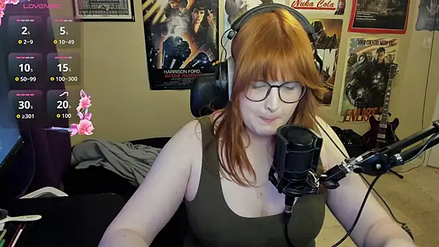 Snapshot of HannahCastle96 chatting on 03-16-26, 01:02 HannahCastle96 online show from 03-16-26, 01:02