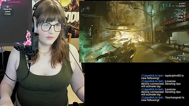 Snapshot of HannahCastle96 chatting on 02-03-26, 02:53 HannahCastle96 online show from 02-03-26, 02:53