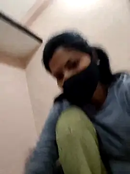 yourhotsexybaby online show from 03-08-25, 11:18