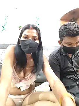 yourhotsexybaby online show from 03-18-25, 04:39