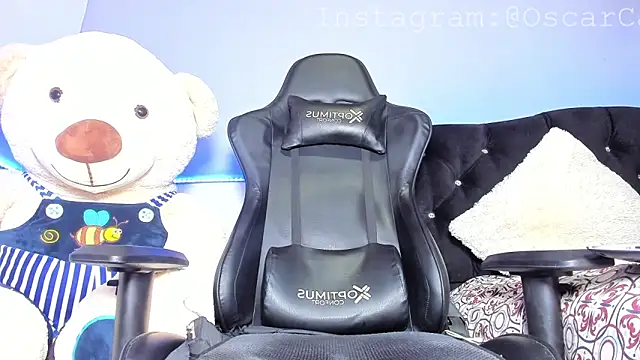 Snapshot of AbadSpears chatting on 03-04-25, 12:22 AbadSpears online show from 03-04-25, 12:22