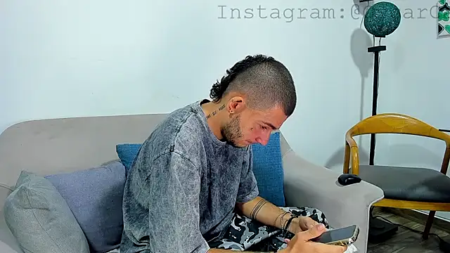 Snapshot of AbadSpears chatting on 03-17-25, 12:04 AbadSpears online show from 03-17-25, 12:04