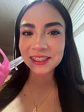 Melody 04 online show from 01-17-26, 04:38