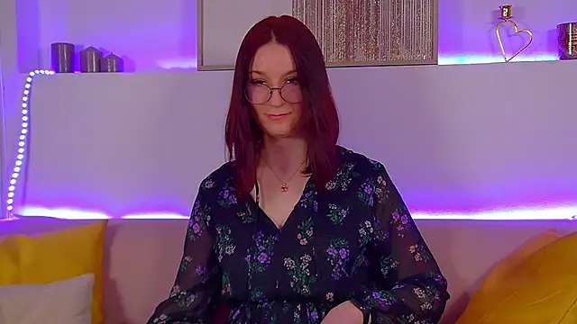 Snapshot of VictoriaArdern chatting on 03-16-25, 04:12 VictoriaArdern online show from 03-16-25, 04:12