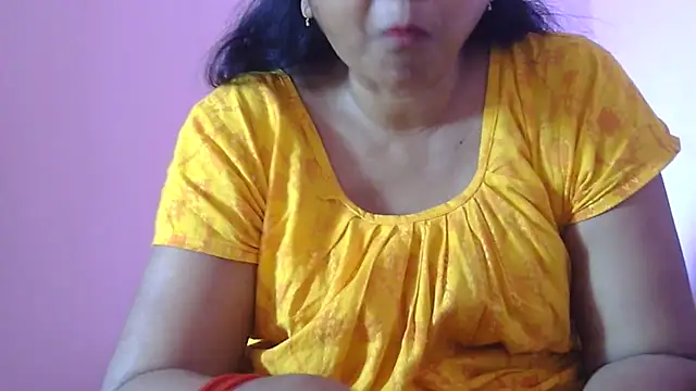 Snapshot of Suhana-sapna chatting on 12-19-25, 03:54 Suhana-sapna online show from 12-19-25, 03:54
