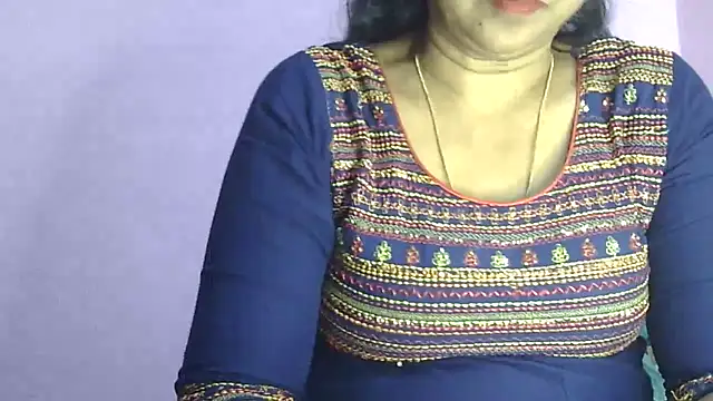 Snapshot of Suhana-sapna chatting on 02-13-26, 02:28 Suhana-sapna online show from 02-13-26, 02:28