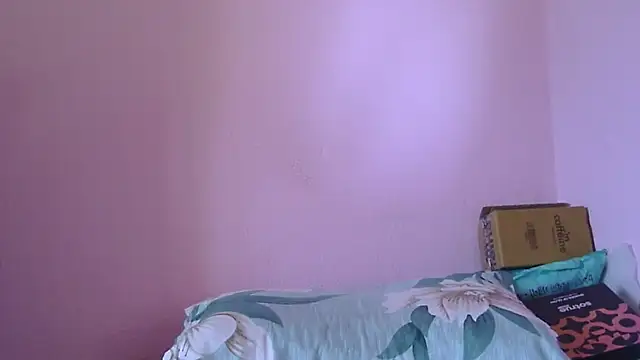 Snapshot of Suhana-sapna chatting on 02-17-26, 03:59 Suhana-sapna online show from 02-17-26, 03:59