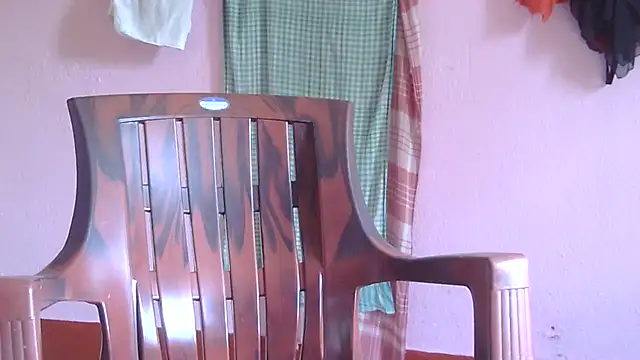 Snapshot of Suhana-sapna chatting on 06-02-26, 03:28 Suhana-sapna online show from 06-02-26, 03:28