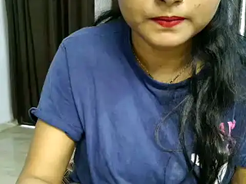 Snapshot of Hritvika chatting on 02-25-26, 05:40 Hritvika online show from 02-25-26, 05:40