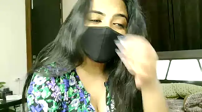 Hritvika online show from 03-20-25, 02:42