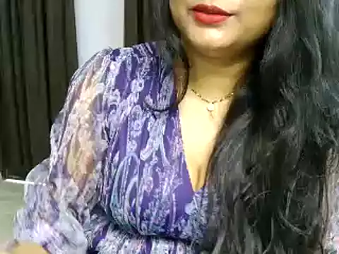 Snapshot of Hritvika chatting on 02-06-26, 04:19 Hritvika online show from 02-06-26, 04:19