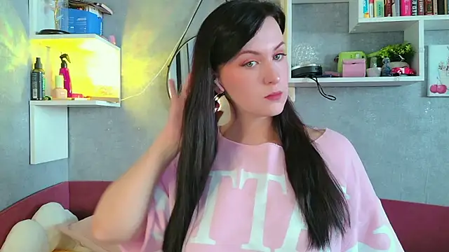 liya gorgeous online show from 04-13-26, 07:23