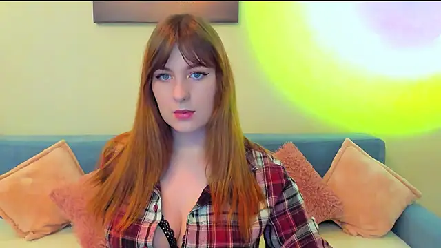 Snapshot of liya_gorgeous chatting on 02-18-25, 03:41 liya gorgeous online show from 02-18-25, 03:41