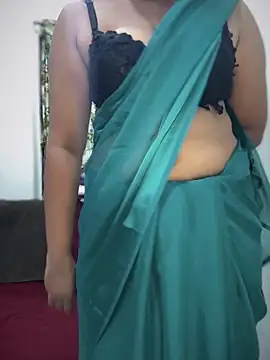 Snapshot of stylishpooja chatting on 10-04-25, 04:52 stylishpooja online show from 10-04-25, 04:52