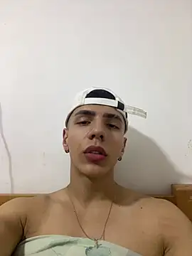 Snapshot of Flynn_Riider chatting on 02-27-25, 05:58 Flynn Riider online show from 02-27-25, 05:58