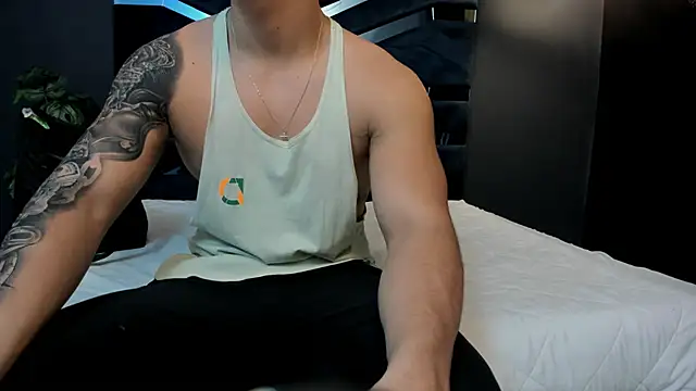 Snapshot of Flynn_Riider chatting on 03-21-25, 11:22 Flynn Riider online show from 03-21-25, 11:22