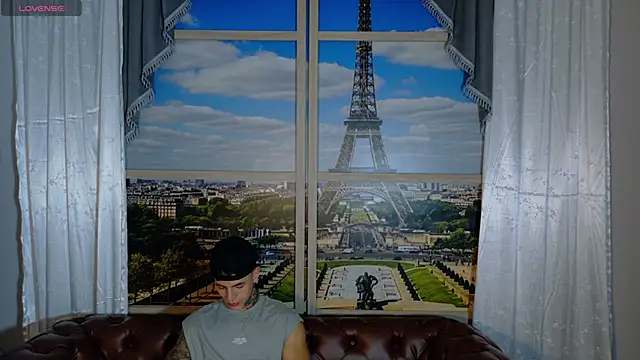Snapshot of Flynn_Riider chatting on 05-14-26, 05:43 Flynn Riider online show from 05-14-26, 05:43