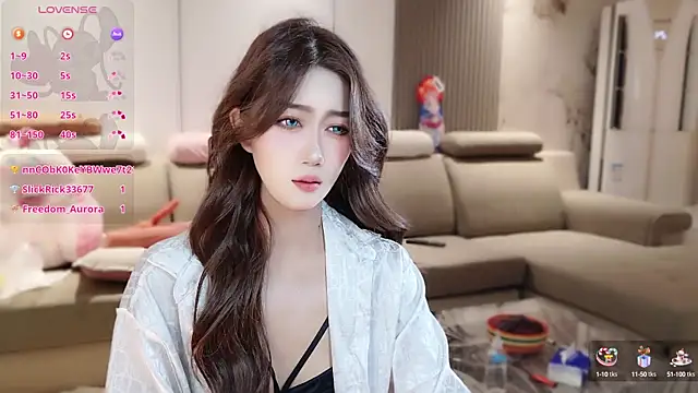 Snapshot of pinnnnnnk chatting on 09-09-25, 06:34 pinnnnnnk online show from 09-09-25, 06:34