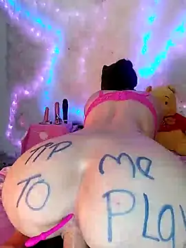 Snapshot of Sweety-Cat chatting on 01-04-25, 03:28 Sweety-Cat online show from 01-04-25, 03:28