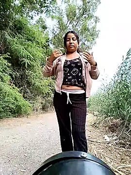 Danna-linyi online show from 03-24-26, 07:58