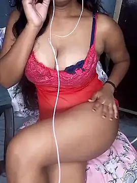 Snapshot of hinaa_khan chatting on 09-21-25, 07:41 hinaa khan online show from 09-21-25, 07:41