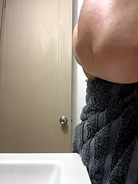 zoewillian online show from 12-21-25, 09:37